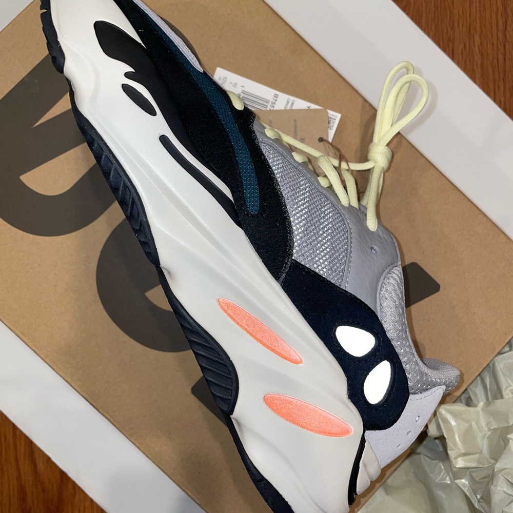 Adidas Yeezy Boost 700 Wave Runner - Multi-Color